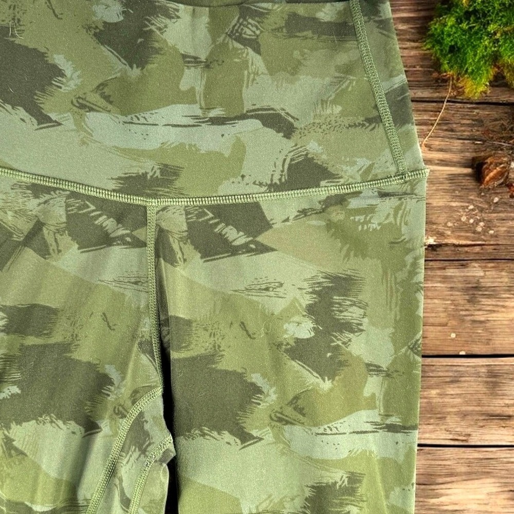 ColorfulKoala Leggings Women‎ XS Green Camo High Waist Rise Yoga Run Gym Lounge